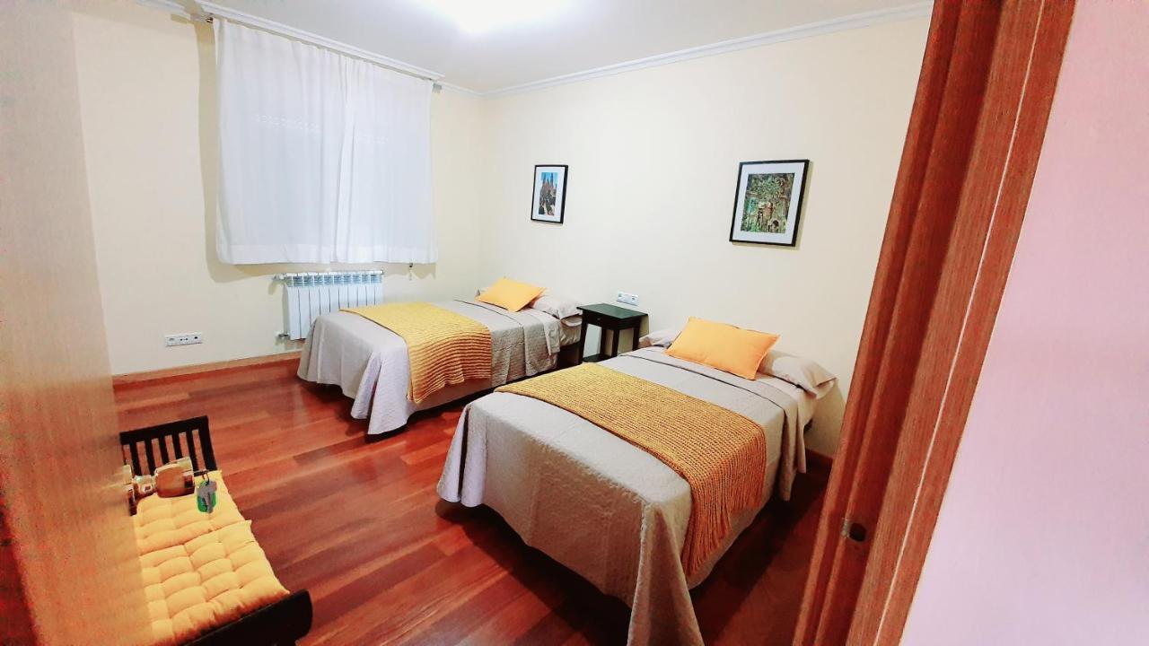 Estrella Do Camino Hotel กัลดัส เด เรย์ส ภายนอก รูปภาพ