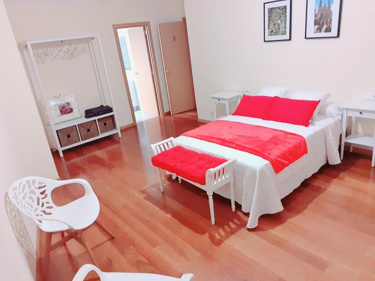 Estrella Do Camino Hotel กัลดัส เด เรย์ส ภายนอก รูปภาพ