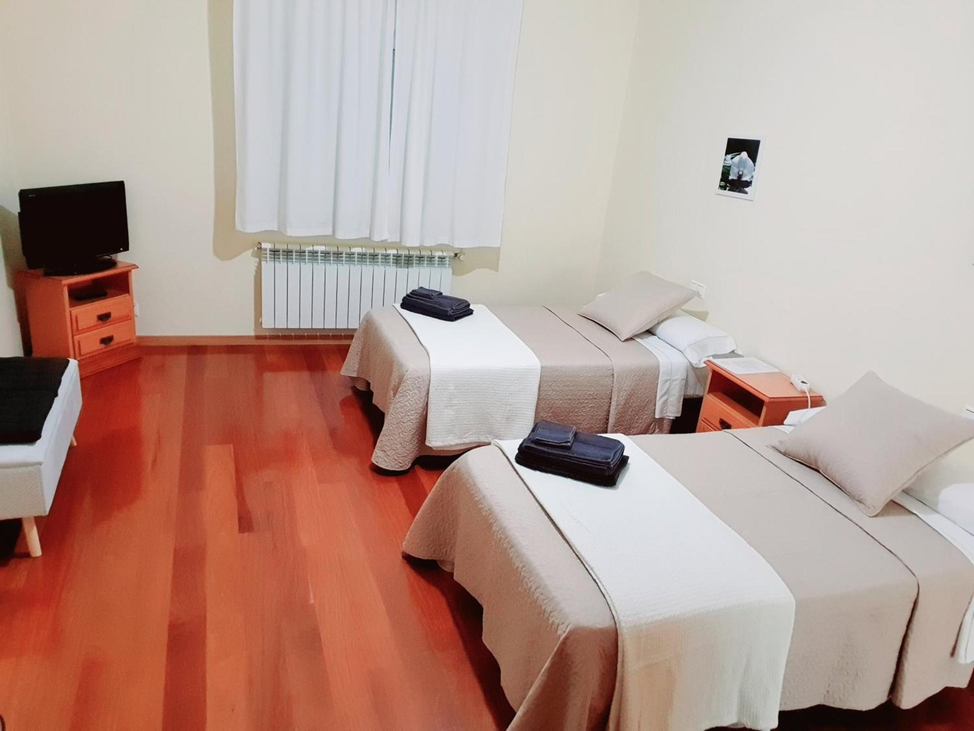 Estrella Do Camino Hotel กัลดัส เด เรย์ส ห้อง รูปภาพ