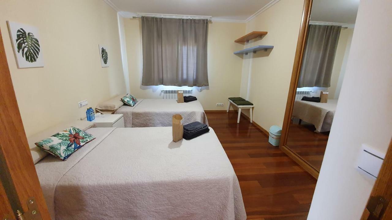 Estrella Do Camino Hotel กัลดัส เด เรย์ส ภายนอก รูปภาพ
